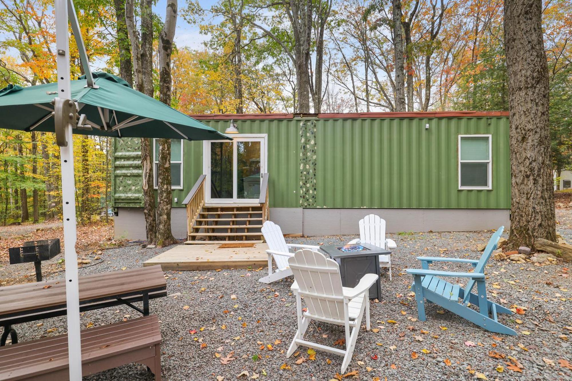 Camptel Poconos Lodging Albrightsville Exterior photo