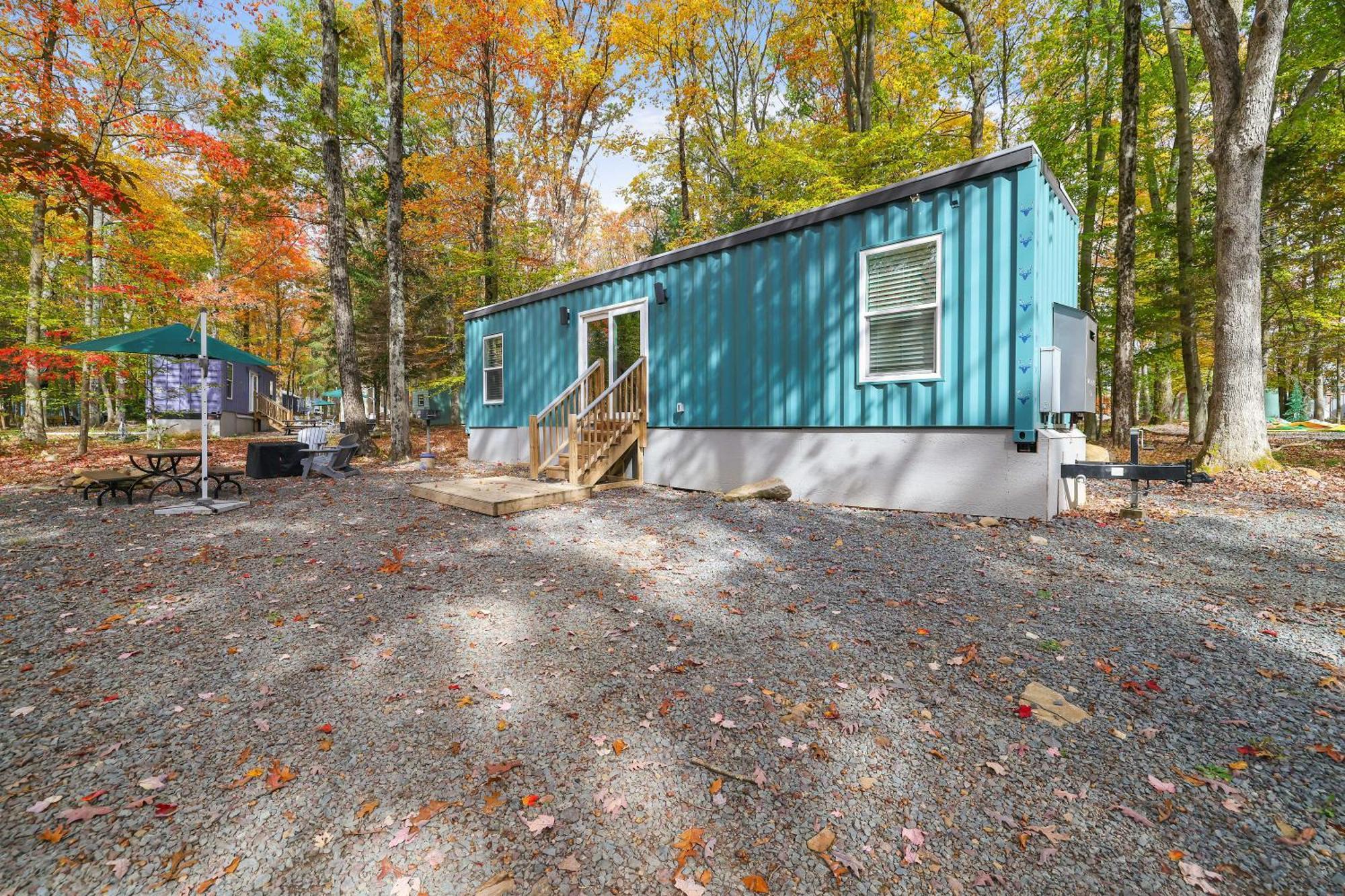 Camptel Poconos Lodging Albrightsville Exterior photo