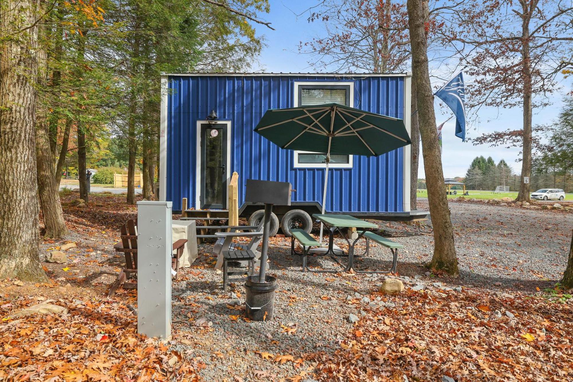 Camptel Poconos Lodging Albrightsville Exterior photo